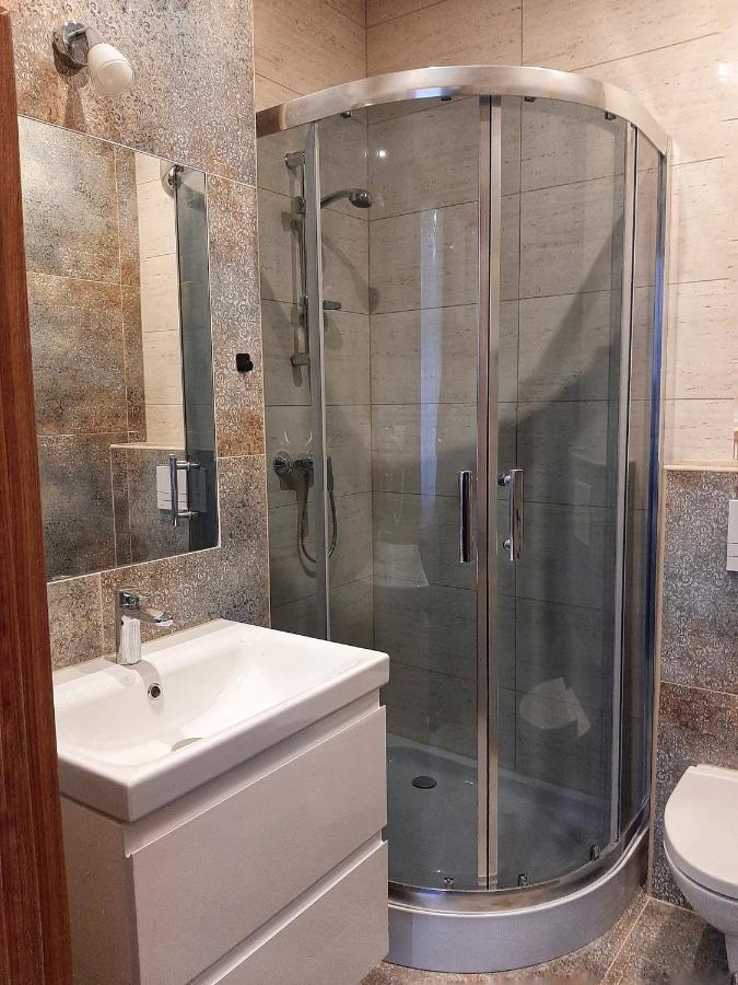 Bed & Breakfast Narciarski Dworek 3*